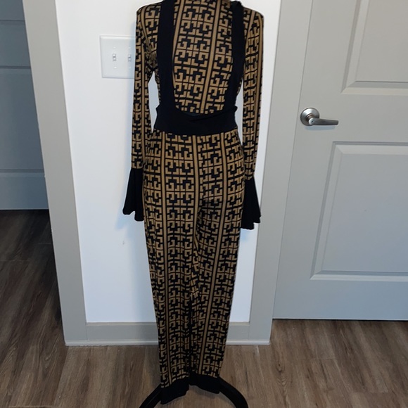 Brown and Black two piece set - Picture 2 of 8